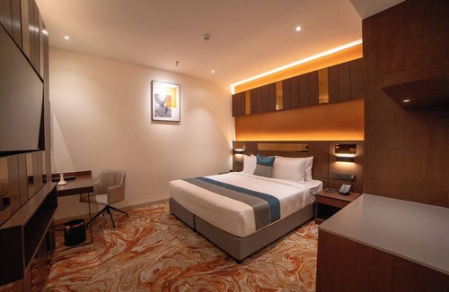 Bengaluru Hotel | Rg Grand Hotel & Convention