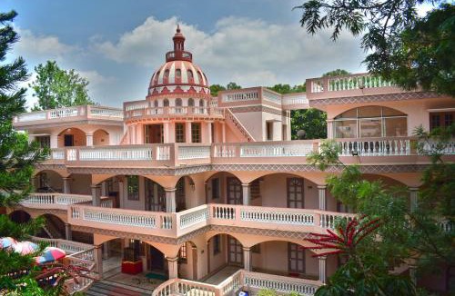 Yelagiri Hotel | Rio Grande Kings Park
