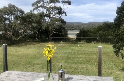 Dolphin Sands House | River Edge Holiday Home