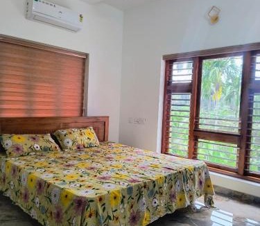 Kozhikode House | Rivermist Retreat
