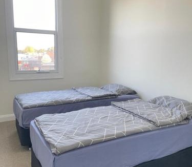 Cobram East Apartment | Riverside Hotel