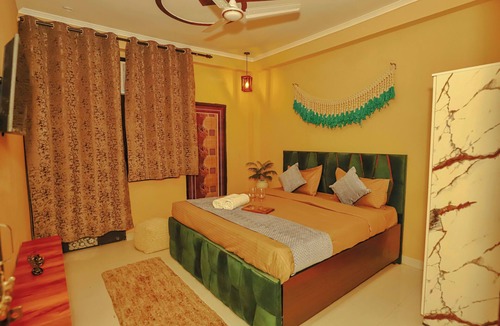 DLF Phase 5 Hotel | Roomshala 096 Hotel Elite 29
