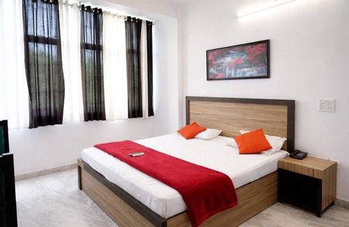 Delhi Hotel | Roomshala Hotel Haveli