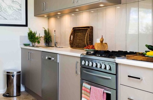 Eurunderee Apartment | Rosby Studio, one bedroom self contained apartment