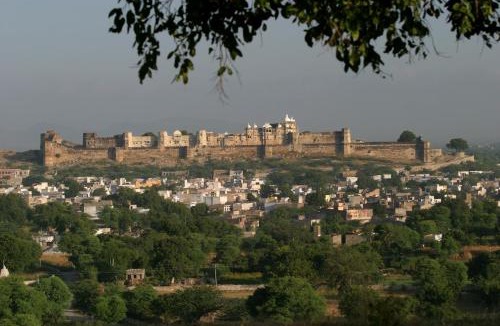 Amet Hotel | Rovers Luxe Stay - SARDARGARH Heritage Fort, Near Udaipur