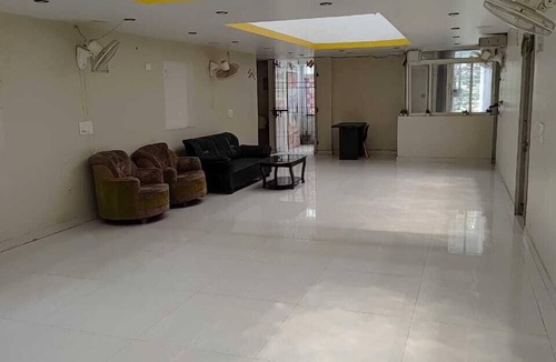 Patna Hotel | Royal Comfort Homestay
