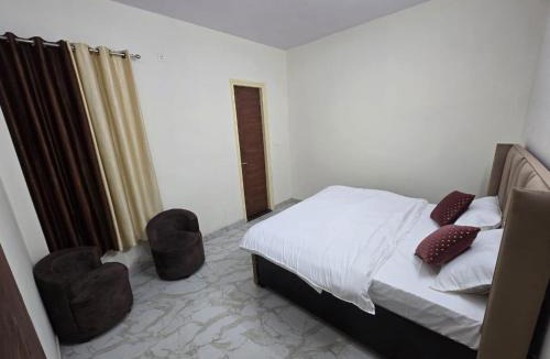 Varanasi Hotel | Royal Diamond Hotel & Guest house