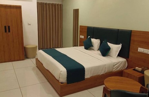 Rajpipla Hotel | Royal Home Stay