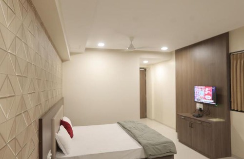 Olpad Hotel | Royal Palace Hotel Surat Velanja