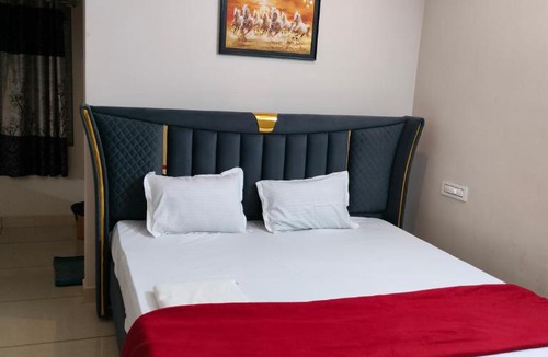 Kakinada Hotel | Royal Residency LUXURY ROOMS