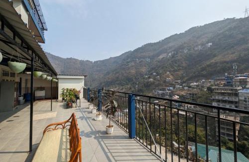 Aizawl House | RT Mutbu
