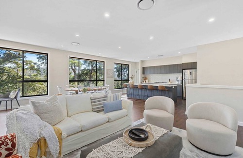 Green Point House | Ruby Lodge by Coast Hosting