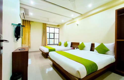 Shirdi Hotel | SAI SRUSHTI by NEEM SQUARRE