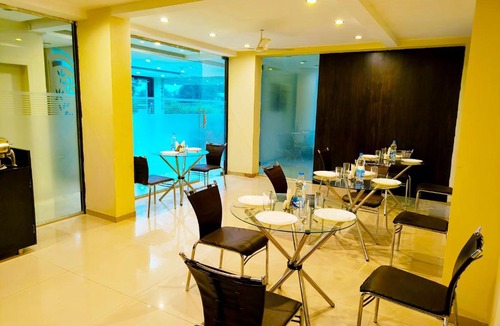 Shirdi Hotel | SAI SRUSHTI by NEEM SQUARRE