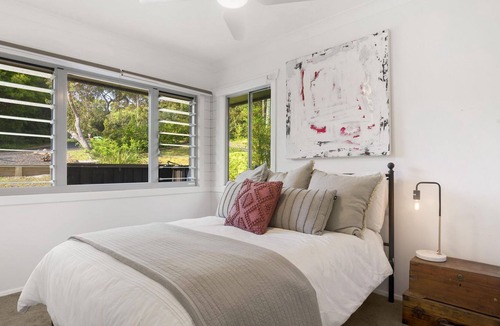 Macmasters Beach House | Salhia Beachhouse - spectacular ocean backdrop