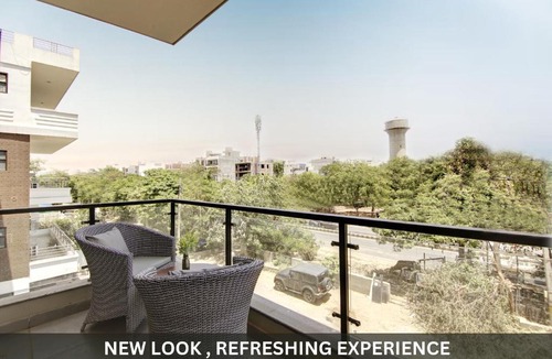 Gurugram Hotel | Saltstayz Select - Near Sohna Road City Center