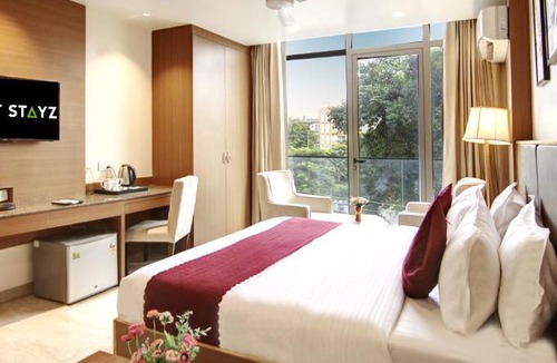 Jharsa Village Hotel | Saltstayz Select - Unitech Cyber Park