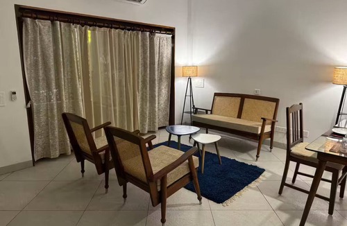 Heritage Town Apartment | Samskriti - WFH Ready Cozy Retreat