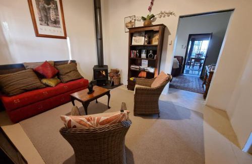 Cadell House | Sandalmere Cottage