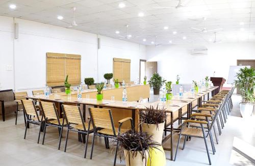 Nashik Resort | Savana Lake Resort