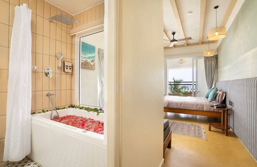White Town Hotel | Sea Gadabout - Seaside Stays