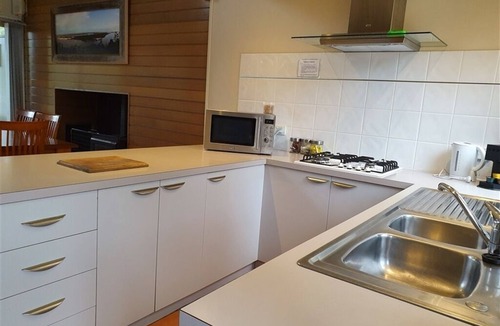 Forge Creek Apartment | Seabird - 1 Nt(waterfront)
