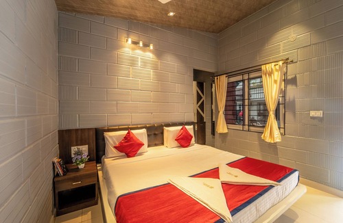 HBR Layout Apartment | Seasons Suites HBR