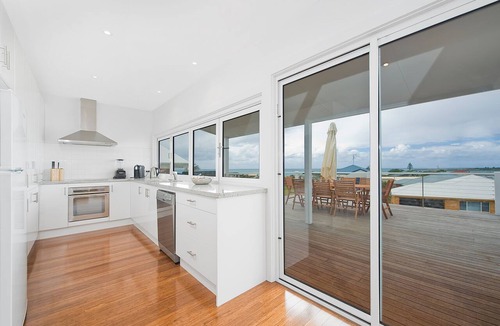 Apollo Bay House | Seaview Apollo Escape