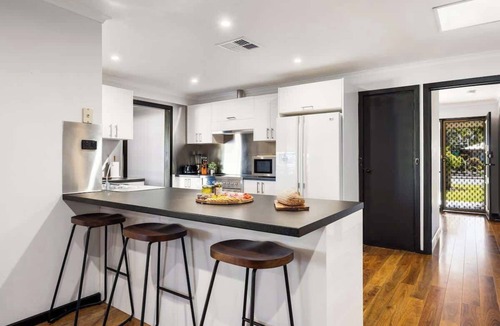 Tanunda House | Seednest Barossa Vineyard Escape