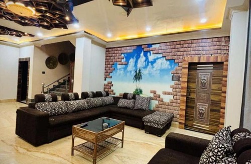 Sualkuchi House | Serene villa