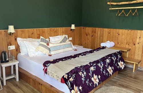 Shoja Hostel | Shanay Hostel & Cafe