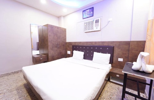 Patna Hotel | Sharsh Banquet and Hotel