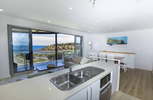 Penneshaw House | Shearwaters Appartment