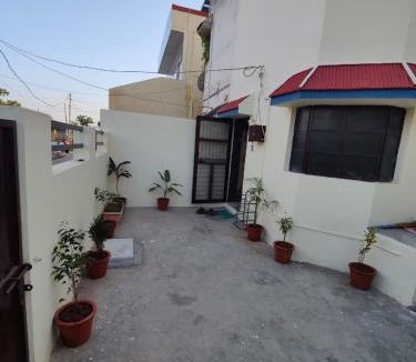 Bhuj House | Shiv Shakti Home Stay - Bhuj