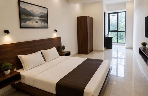 Nashik Hotel | Shivalik Comfort Stay