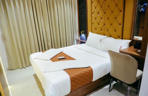 Belapur Hotel | Shivam Residency