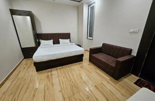 Bhopal Hotel | Shivlok