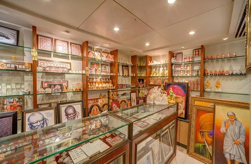 Shirdi Hotel | Shraddha Inn - Shirdi