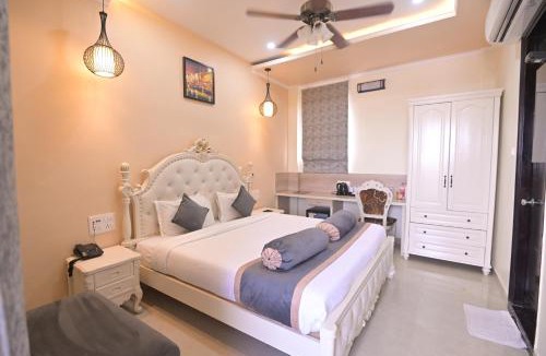 Varanasi Hotel | Shree Ganesha Palace Near Kashi Vishwanath Temple