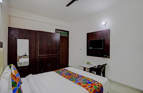 Gomti Nagar Hotel | Shree Hotel