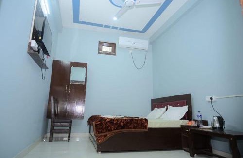 Faizabad Hotel | Shree Ramanam Palace