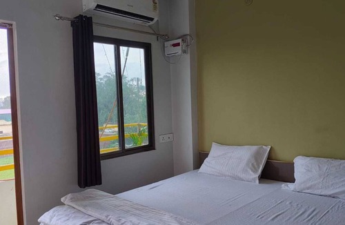 Varanasi Hotel | Shri Hari Kunj Paying Guest House