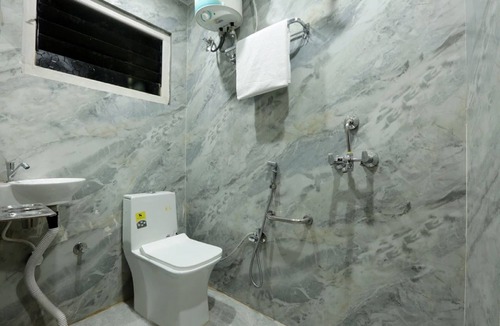 Faizabad Hotel | Shri Jagannath Palace Ayodhya