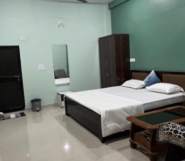 Rewa Hotel | Shyam Hotel & Janmasa