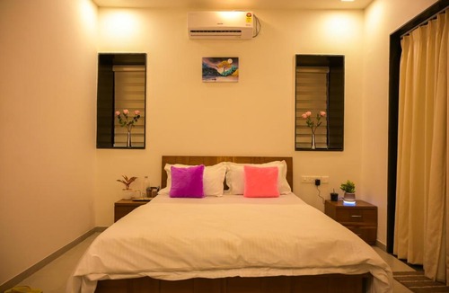 Anjaneri Villa | SIA Farmhouse