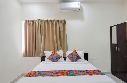 Bengaluru Hotel | Silver leaf Grand