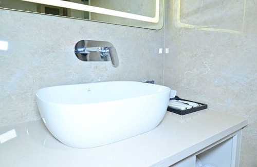 Maihar Hotel | Simran Sarovar Hotel