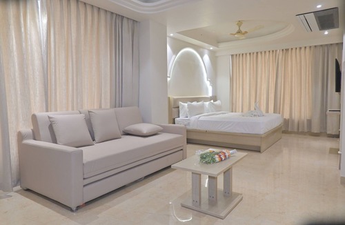 Maihar Hotel | Simran Sarovar Hotel