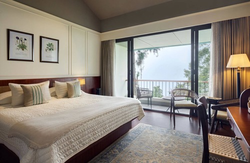 Karsiyang Hotel | Singell Tea Estate- CGH Earth Experience