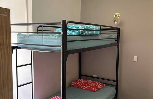 Legana Hostel | SJ Hostel. Launceston